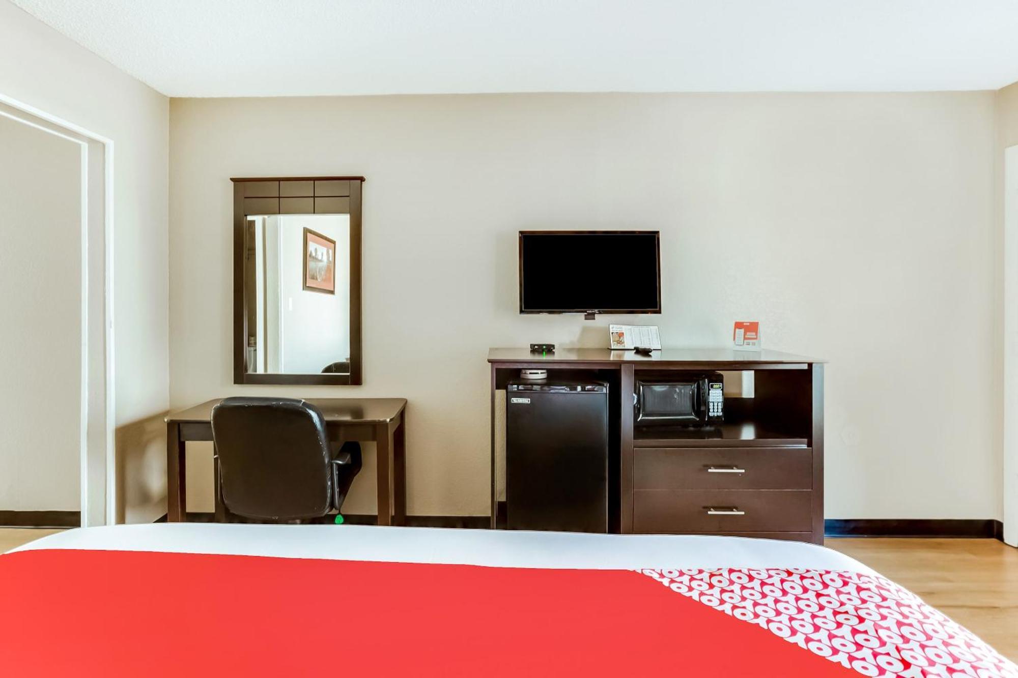 Oyo Hotel Tyler Northwest Mineola Hwy Dış mekan fotoğraf
